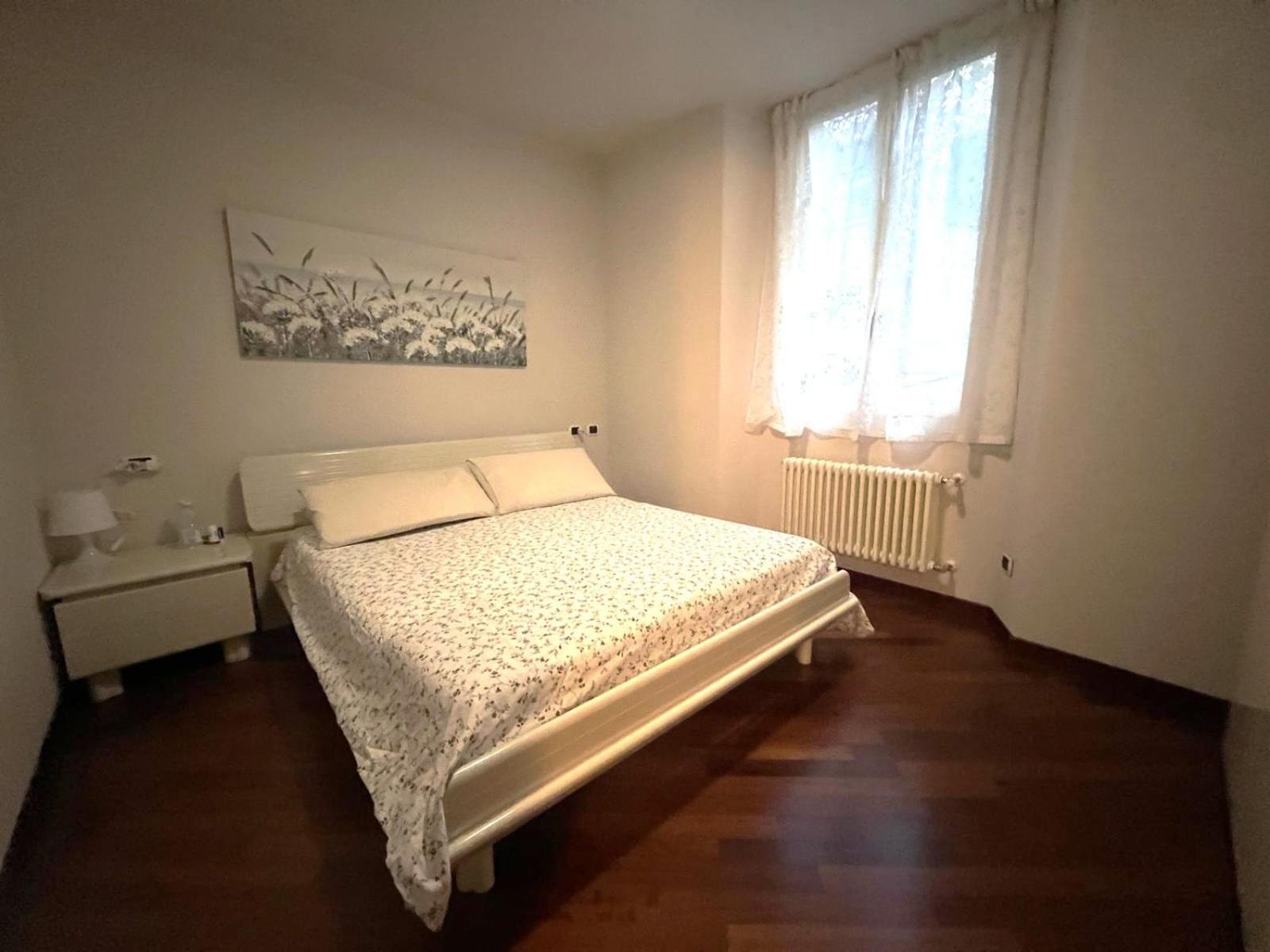 Lecco Holiday Apartment Екстериор снимка