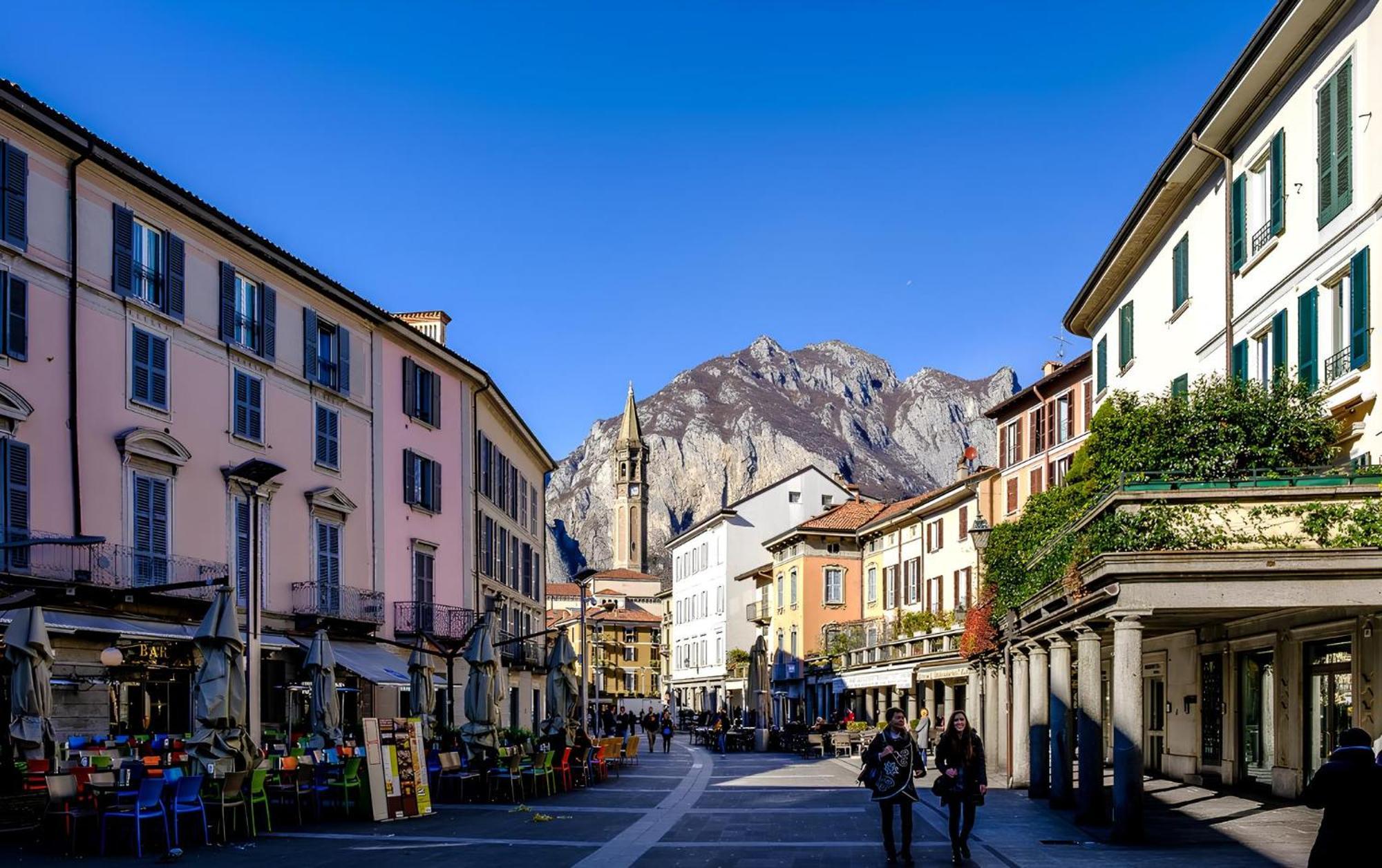 Lecco Holiday Apartment Екстериор снимка